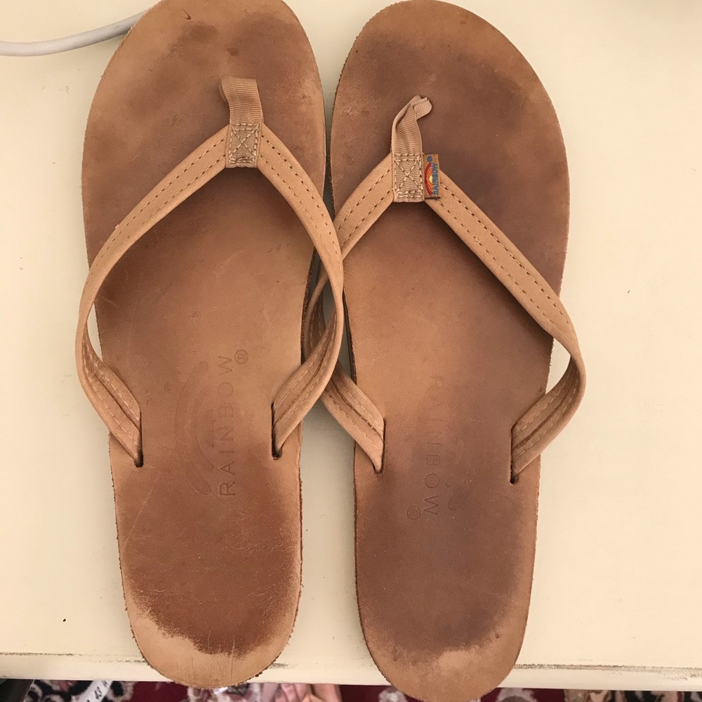 Rainbow flip flops 🌈